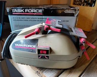 Task Force 4-½” Wet/Dry Utility Sharpener #229669
