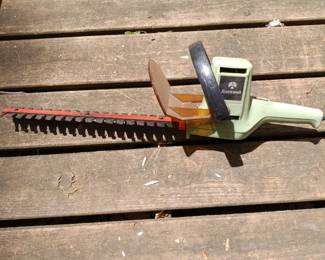 Rockwell Shrub Trimmer #7011!
