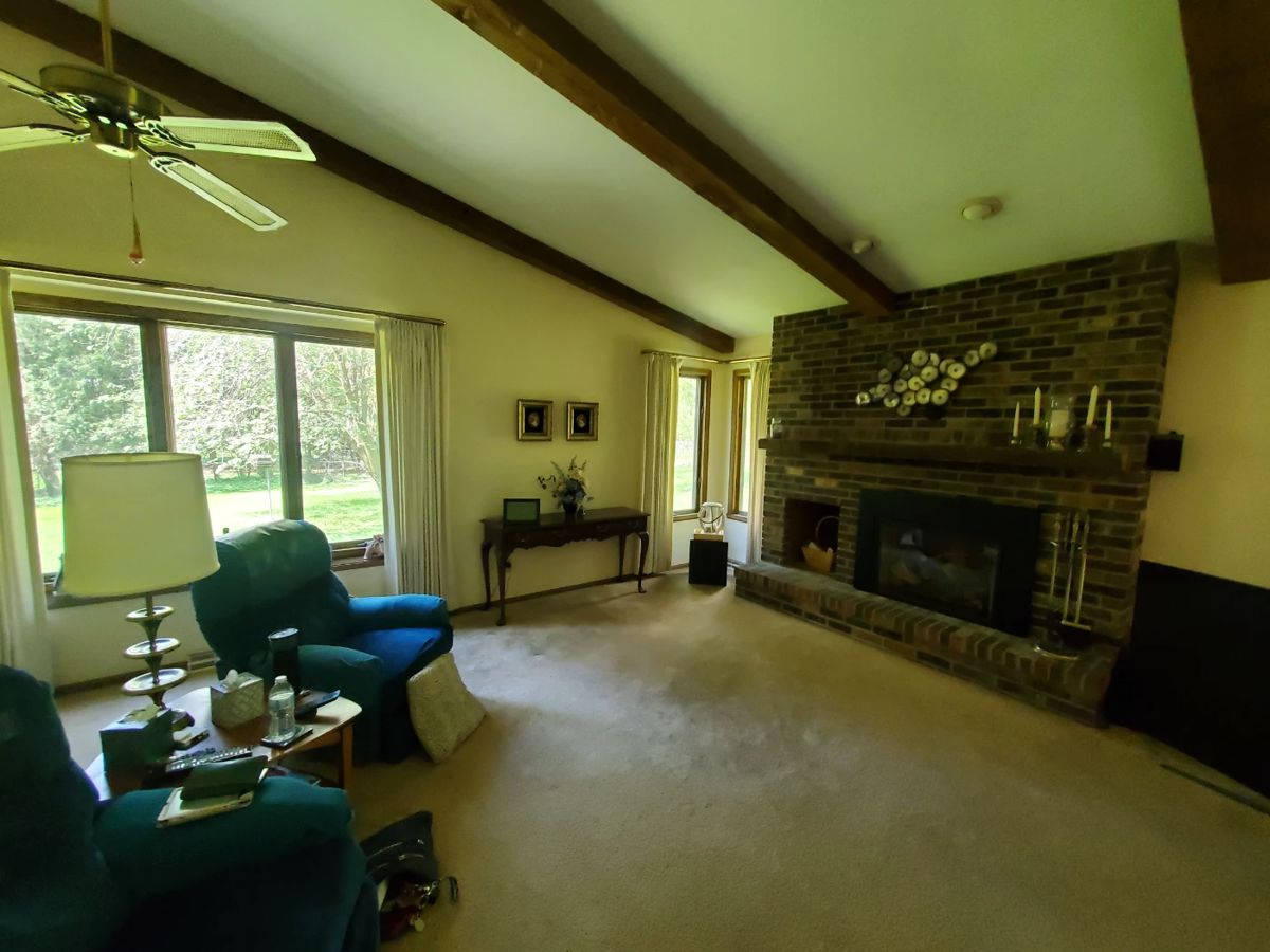 CREDIT/DEBIT ONLY Oconomowoc Estate Sale... starts on 5/10/2024