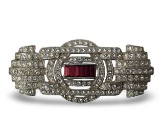 Vintage Coro Elegant Brooch
