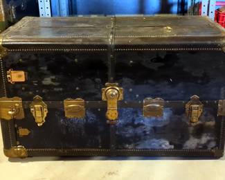 Wheatley Top Cushioned Wardrobe Steamer Trunk, 23" x 40" x 21"