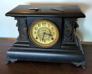 E. Ingraham Regent Eight Day Footed Mantle Clock, Half Hour Strike Cathedral Gong, 11" x 16.5" x 7", Includes Key