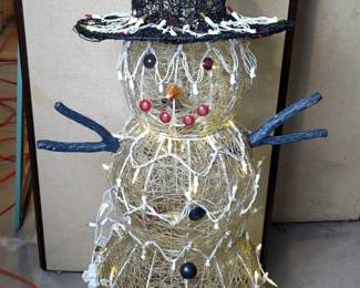 Lighted Wire Snowman, 46" Tall