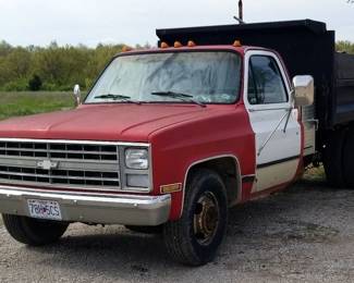 1987 Chevrolet Pick Up Truck With Lift Bed, VIN 1GBGR34K8HS145776, 71,337 Miles Showing On Odometer