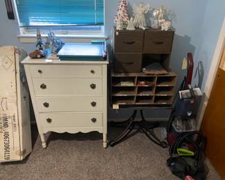 Office misc and chest of drawers