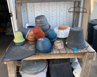Gardening pots