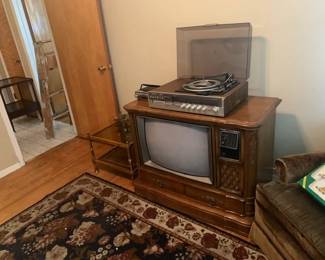 8-track players  ( no tapes ) 