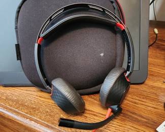 Plantronics headset