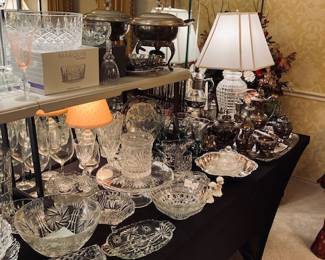 Large Selection of Crystal Dishes and Glassware.