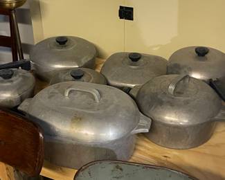 Wear-Ever Aluminum Pots - all original lids 