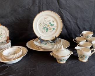 Knowles Carolina Made In The USA Table Set 