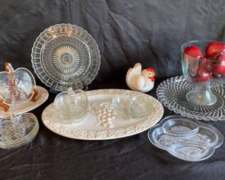 Red Delicious Fruit vegetable Themed Serveware  A Chicken 