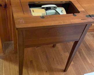 Vinatge Singer Sewing Machine Table