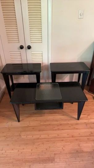 Vintage End Tables And Matching Coffee Table