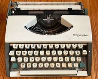 Olympia Typewriter With Case