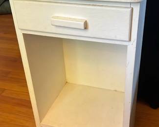 White Nightstand With Drawer