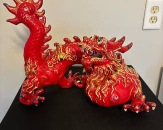 VTG Chinese red and gold dragon $200