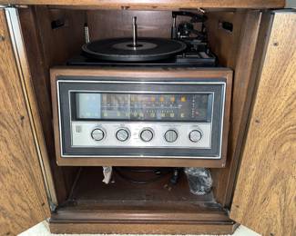 Vintage Stereo in Cabinet