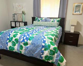 colorful bedding, Queen bed, matching night stand