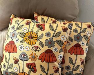 Mod mushroom pillows