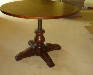 table goes down and up