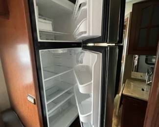 Gorgeous  2017 Dynamax Isata 5 Series 36 DS, Class C with only 4,596 original miles), Diesel, Gross Vehicle Weight is 19,500 with VIN # 3C7WRMDL1GG156424, Engine is a Type Cummins  Turbo 325, Sleeps 7 with 2 Slide Outs, 36 Ft Length, 95  Gallon Water Capacity,  Self Contained and in Excellent Condition! with Clear Clean Title.                   WE ARE TAKING OFFERS BEGINNING ON THURSDAY MORNING JUNE 19 UNTIL NOON ON SATURDAY JUNE 22ND.                                             
Beginning Offer is $125,000  with Minimum Increments of $2,500 or more.                                               
This Gorgeous Motorhome will have a new owner on Saturday June 22nd at Noontime. (Those who are still making offers at that time will continue until there is a new owner. No new bidders may bid after 12 noon. You must register in order to make offers.