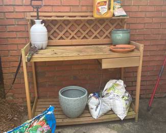 Potting bench