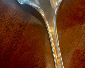 Silverplate serving piece 