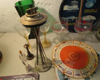 Super cool Space Needle lighter