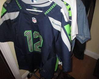 Lots of Seahawks and Mariners