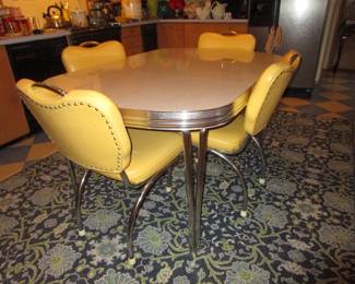 1950's formica chrome dinette