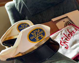 SS Oceanic captains hats