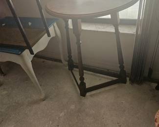 Lots of unique solid wood accent tables to choose from