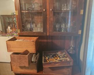 I took another photo of this later on in the feed. All put together