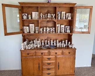 Large amount of Precious Moments 