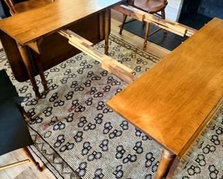 Tell city solid hard rock maple early American dining room set with 6 ladderback chairs and matching double drop leaf table with 3 middle table leaves! - 8036 - #48 with Andover Finish