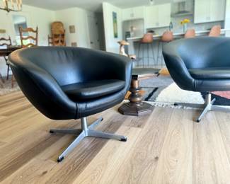 Pair of Vintage Swivel "Pod" Chairs from Overman, Sweden 1960's (2)