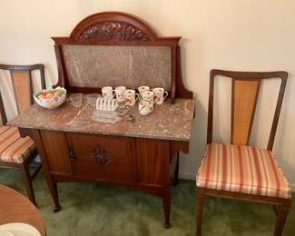 ENGLISH MARBLE WASH STAND
