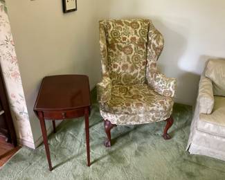 WING BACK CHAIR