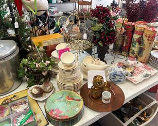 Homer Laughlin China set