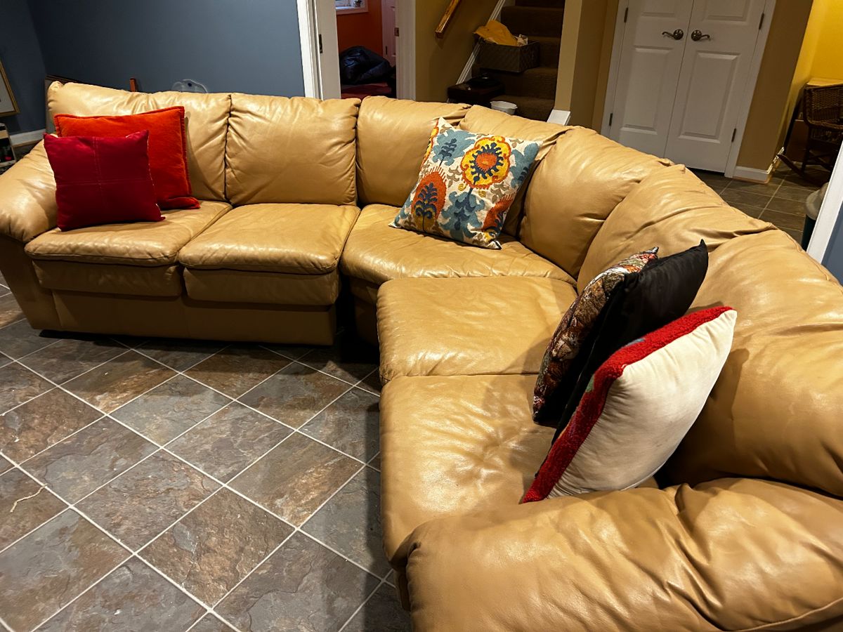 Falls Church Estate Sale starts on 5/10/2024