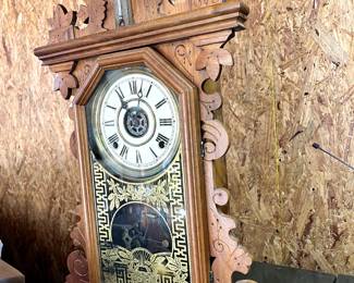 Old clock 