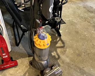 Dyson Ball Vaccum 
