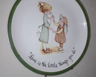 Hanging Decorative Plate