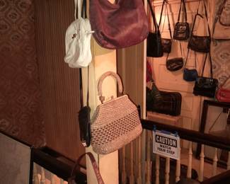 Vintage Handbags & Pocketbooks