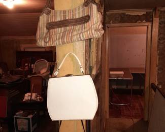 Vintage Handbags & Pocketbooks