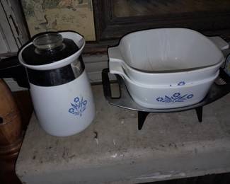 Corningware W/ Holder