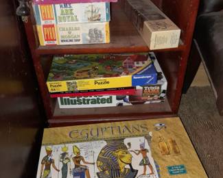 Board Games & Puzzles