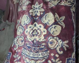 Antique Table Runner