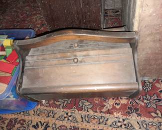 Mini Wooden Sewing Kit